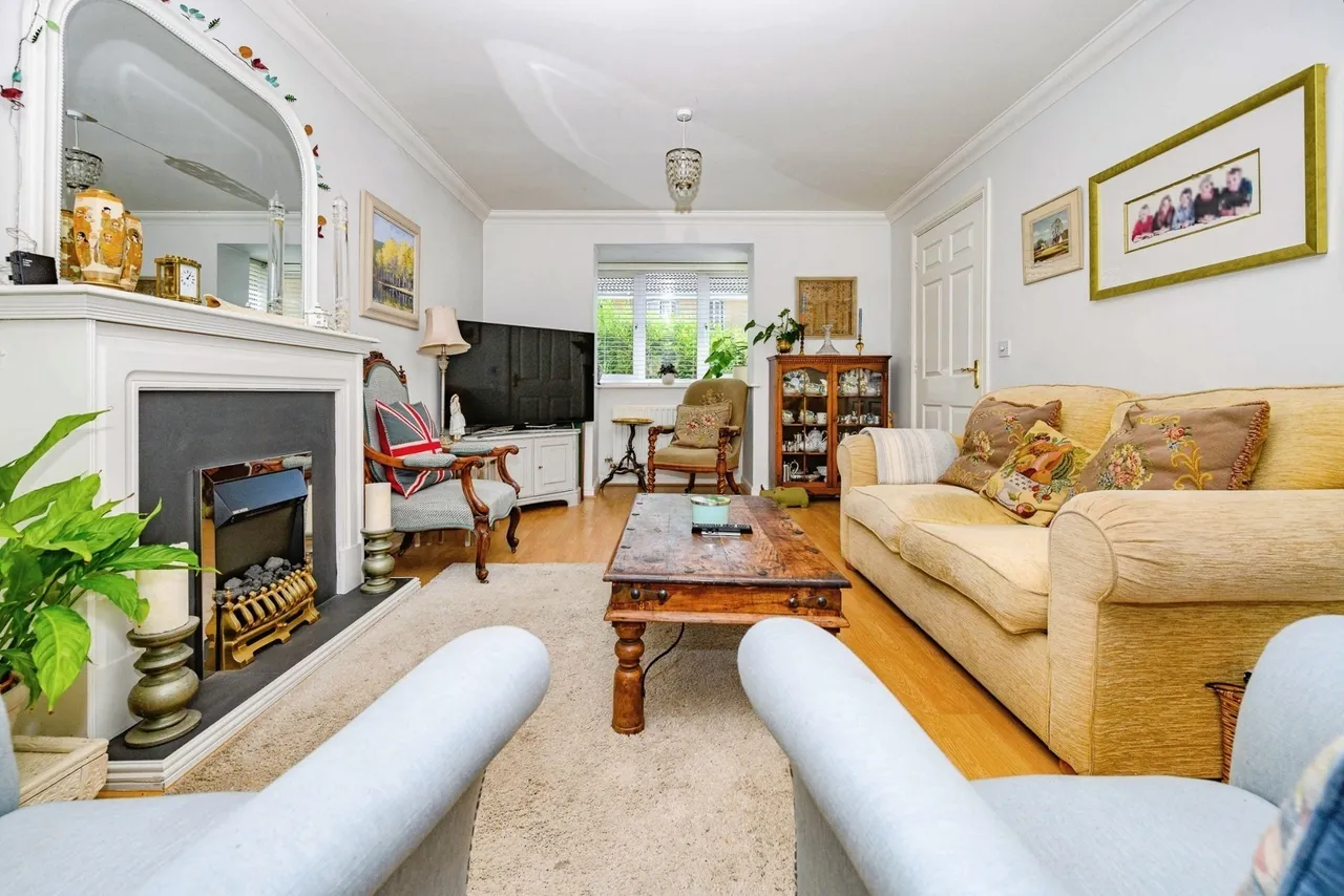 Morgan Close, Luton, LU4, photo 3
