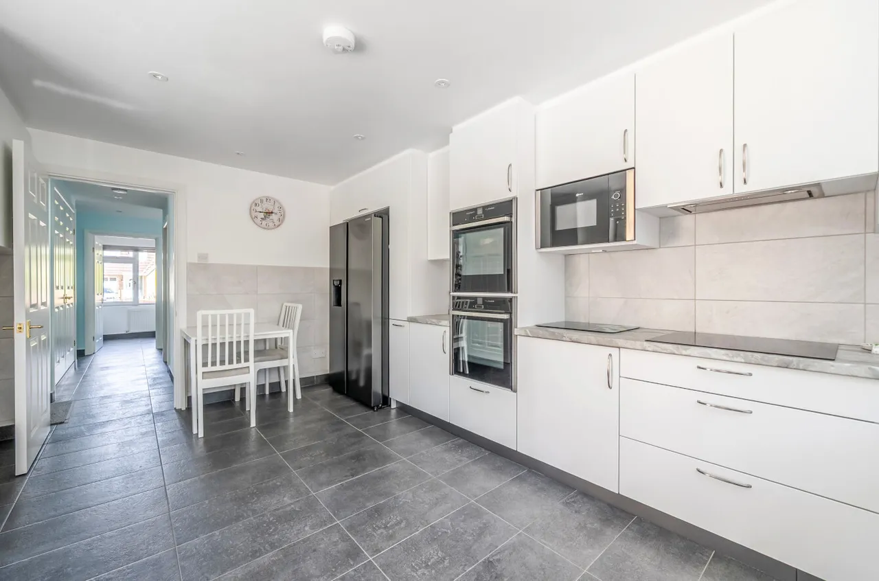 Le Marchant Road, Camberley, Surrey, GU15 1HZ, photo 6
