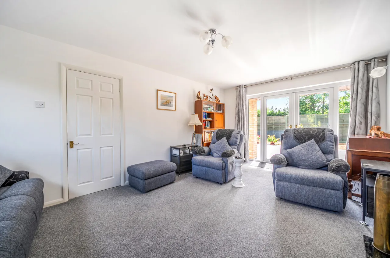 Le Marchant Road, Camberley, Surrey, GU15 1HZ, photo 7