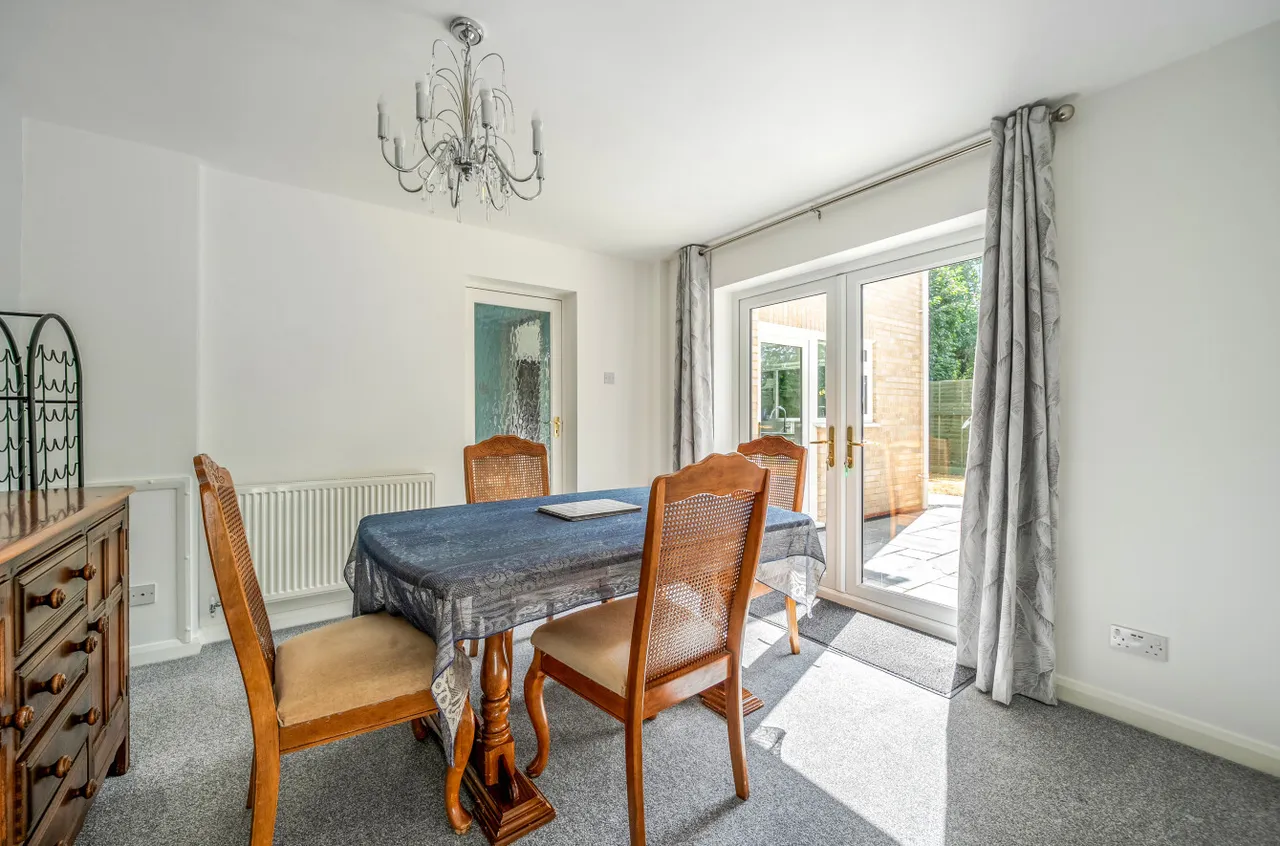 Le Marchant Road, Camberley, Surrey, GU15 1HZ, photo 9