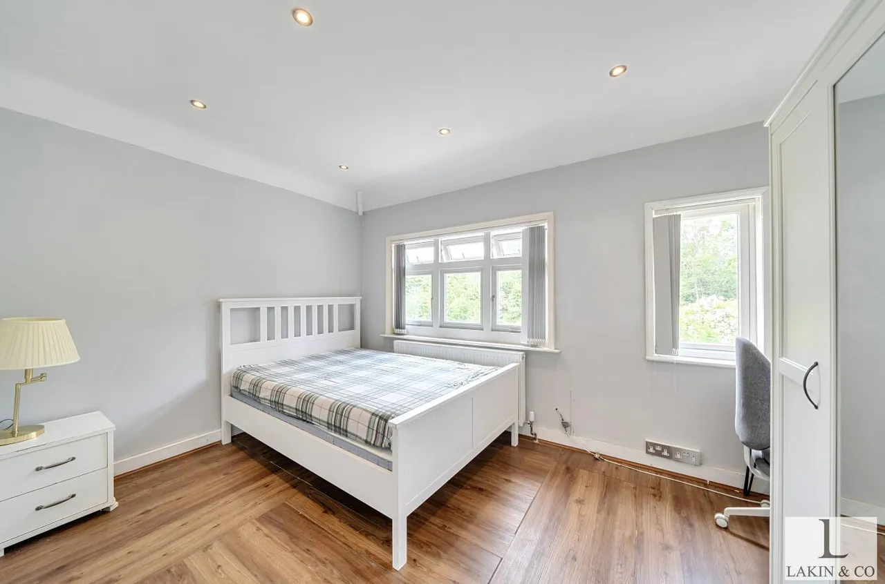 Nursery Waye, Uxbridge, UB8 2BJ, photo 10