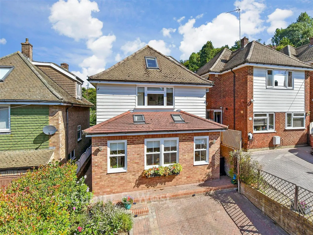 4 bed house for sale, Christy Road, Biggin Hill, TN16