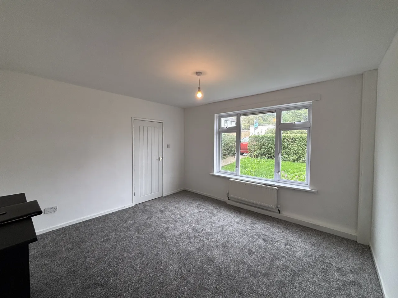 Staynton Crescent, HUDDERSFIELD, photo 2