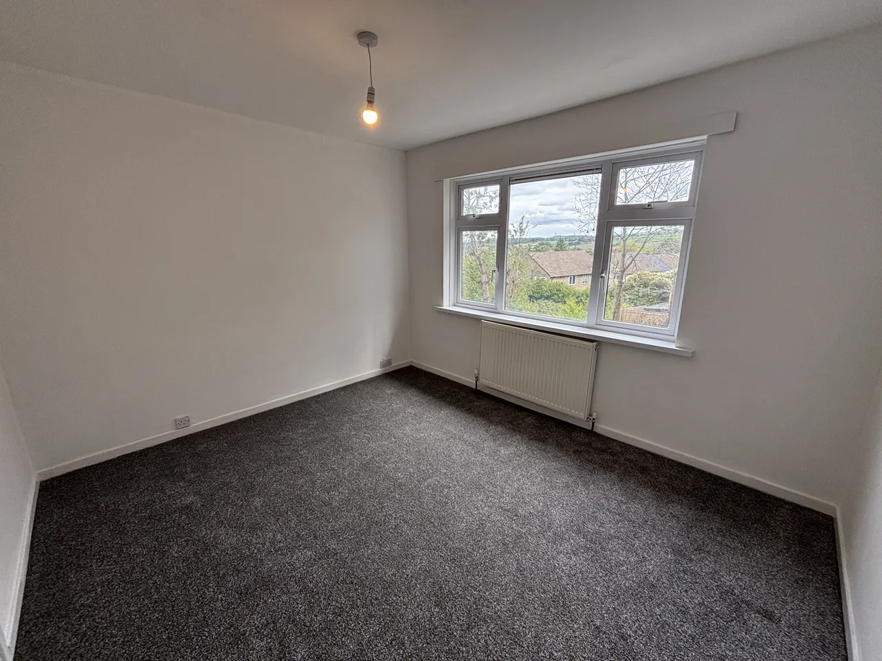 Staynton Crescent, HUDDERSFIELD, photo 7