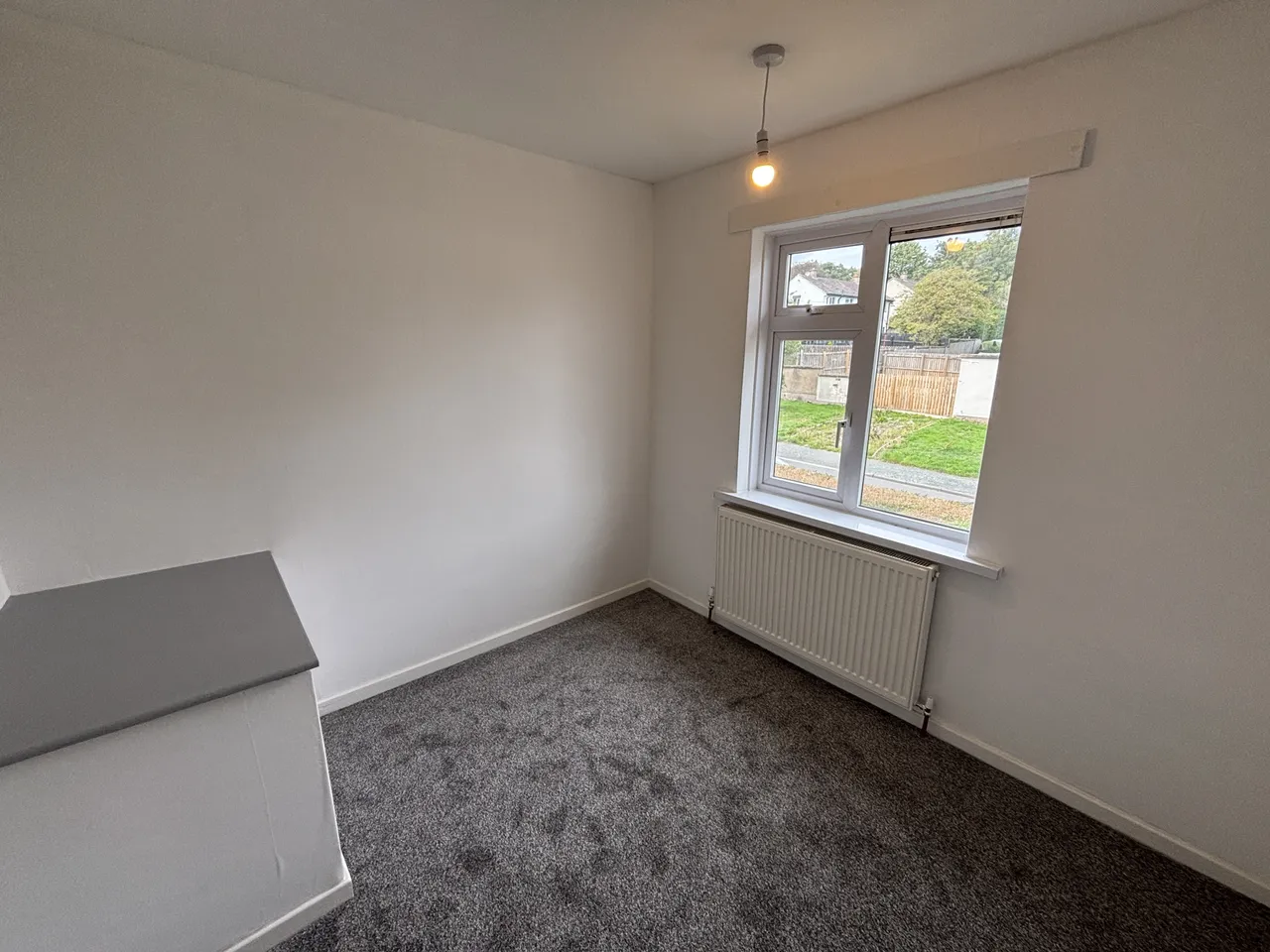 Staynton Crescent, HUDDERSFIELD, photo 9