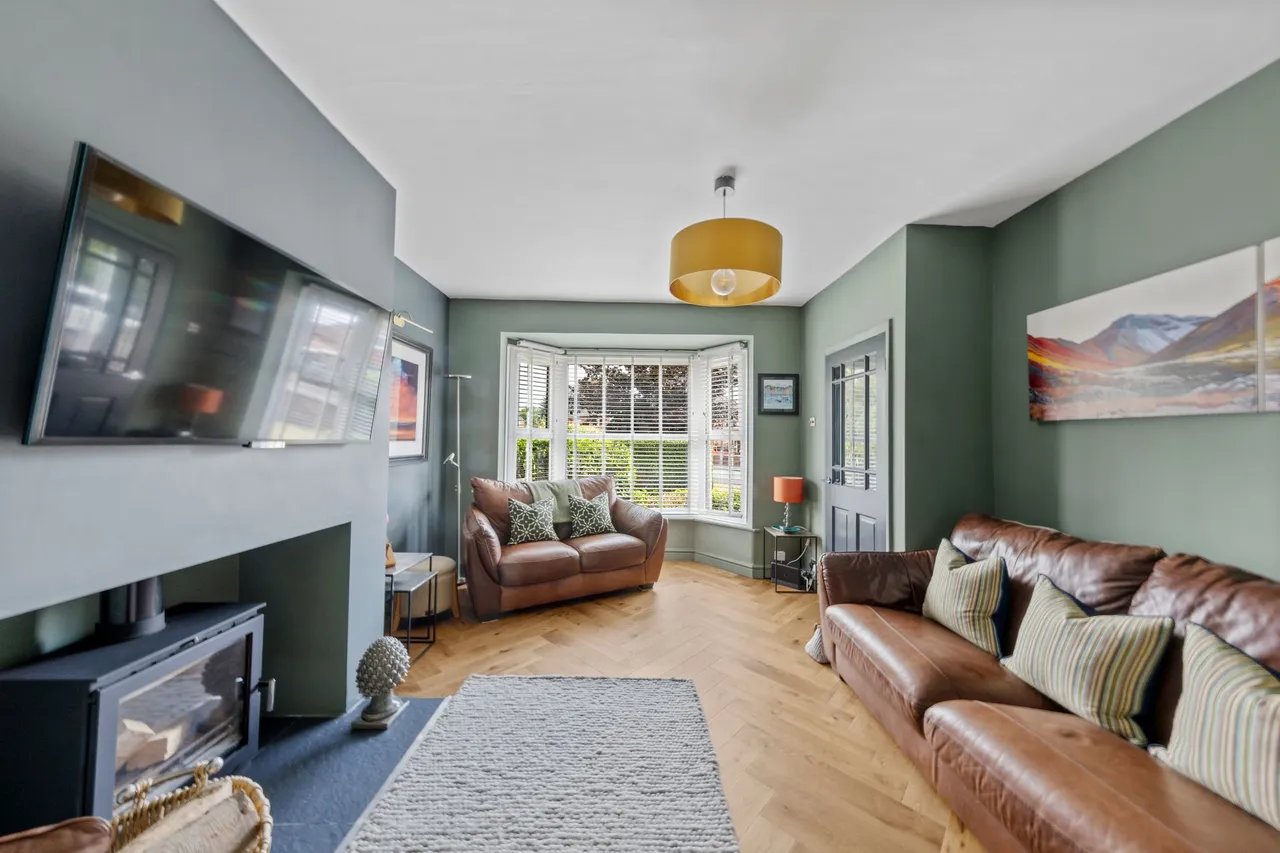 Queens Drive, Newton-Le-Willows, Newton-Le-Willows, WA12 0LX, photo 2