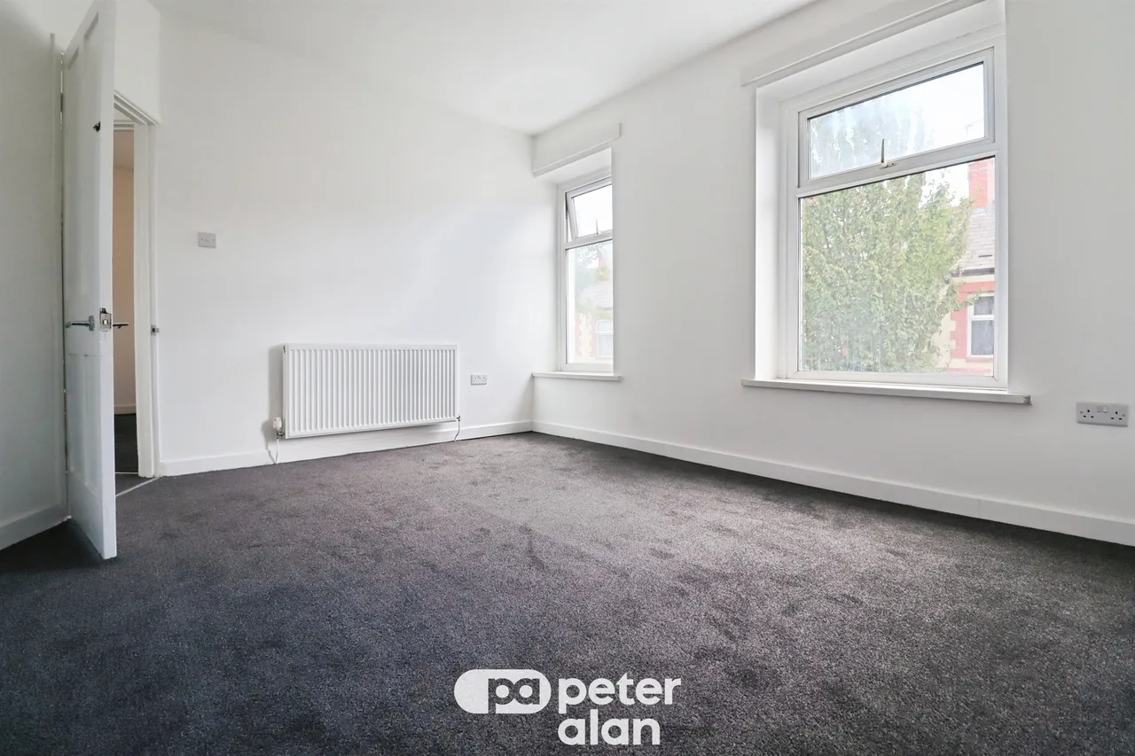 Pearl Street, Cardiff, CF24, photo 14