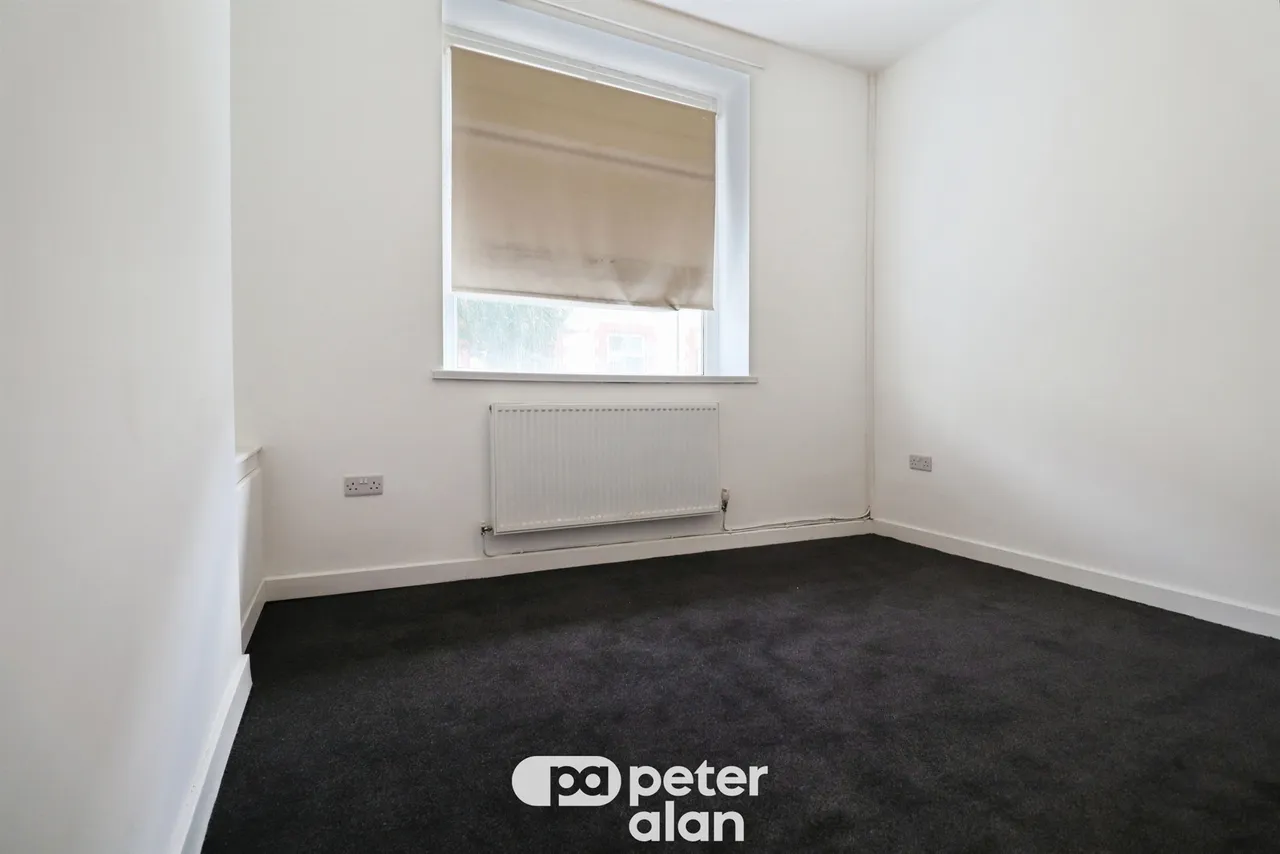 Pearl Street, Cardiff, CF24, photo 10