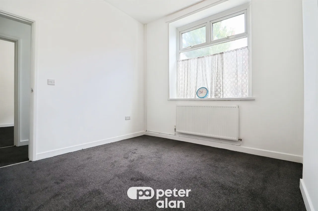 Pearl Street, Cardiff, CF24, photo 5