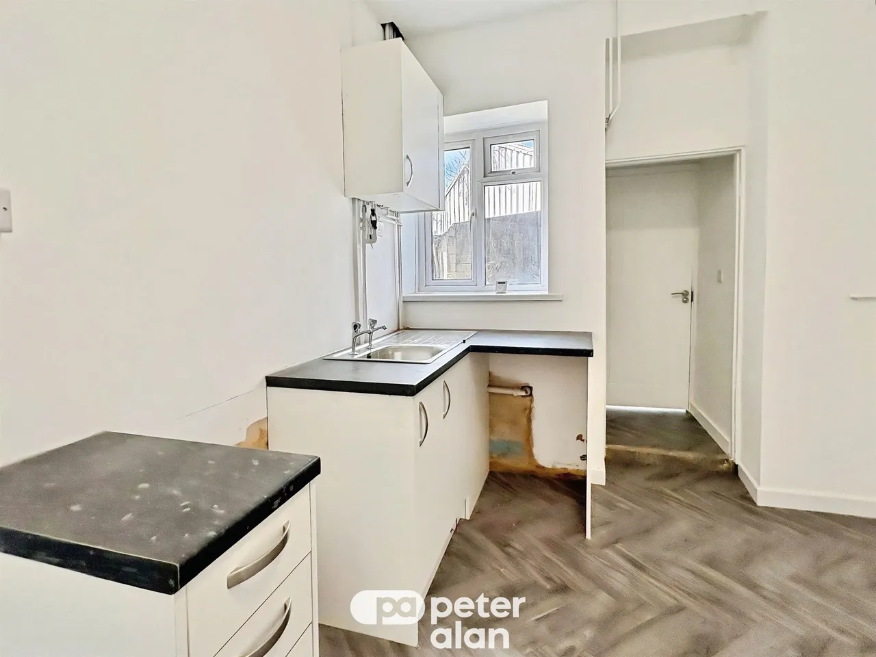 Pearl Street, Cardiff, CF24, photo 4