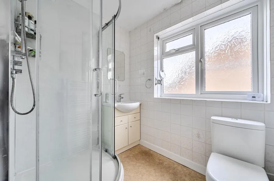 Coach Lane, Faringdon, SN7, photo 12