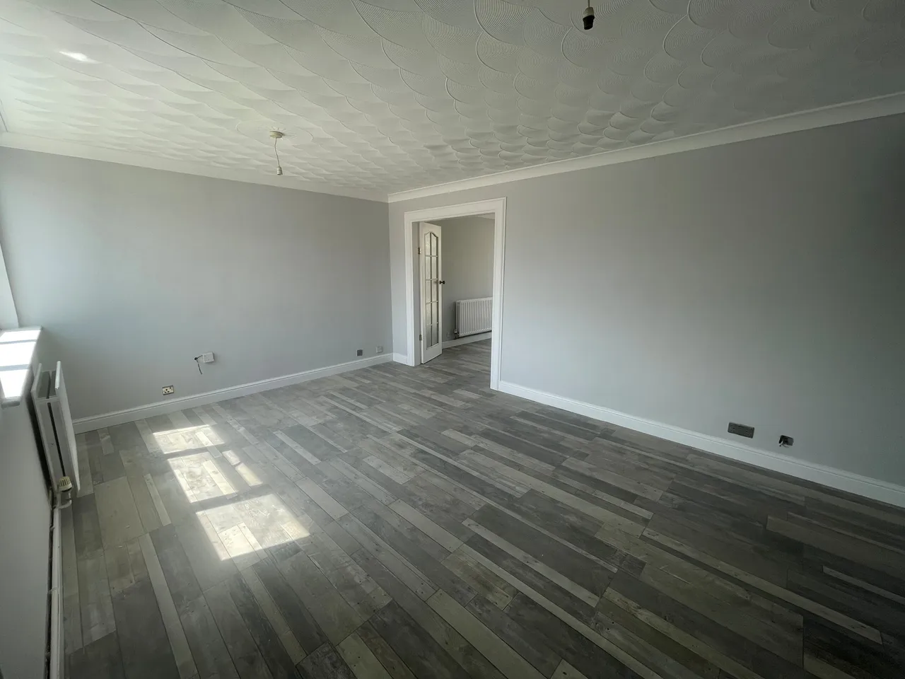 Morris Street, SN2, photo 3