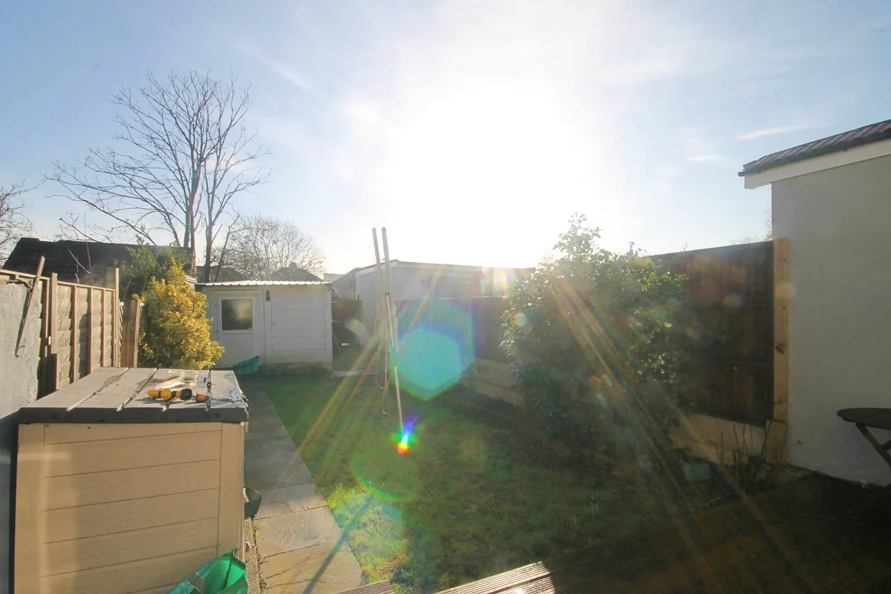 Oldfield Lane South, Greenford, UB6, photo 15