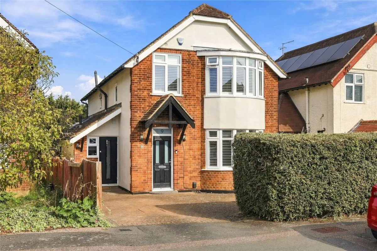5 bed house for sale, with 5 bedrooms in Bishop's Stortford, CM23