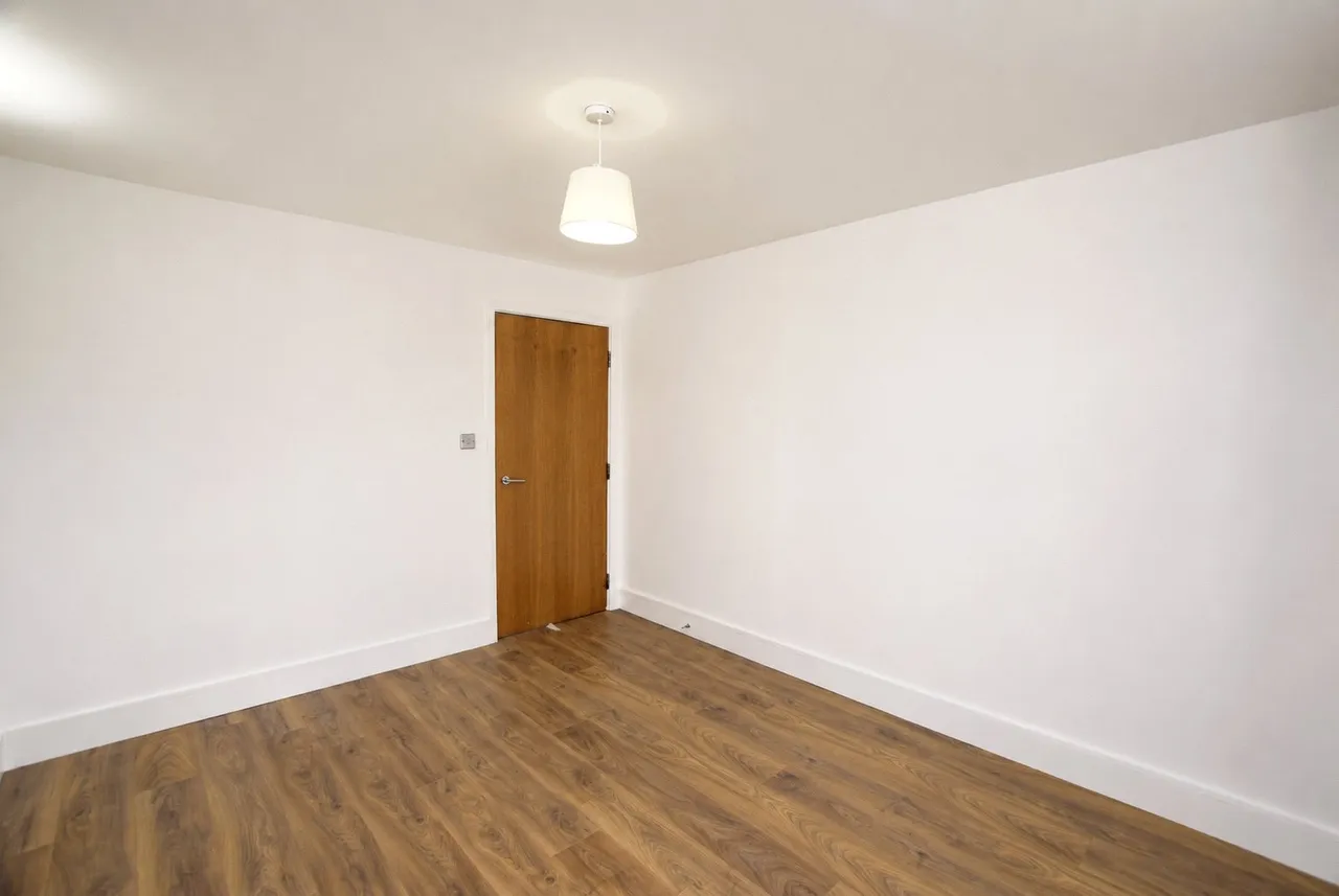 Malt House Place, Romford, RM1 1AR, photo 5