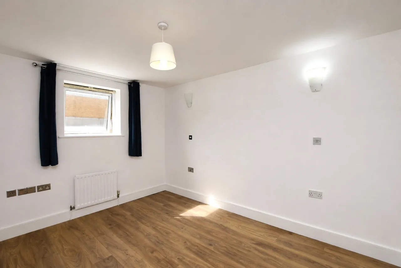 Malt House Place, Romford, RM1 1AR, photo 4
