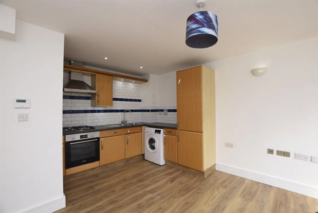 Malt House Place, Romford, RM1 1AR, photo 3
