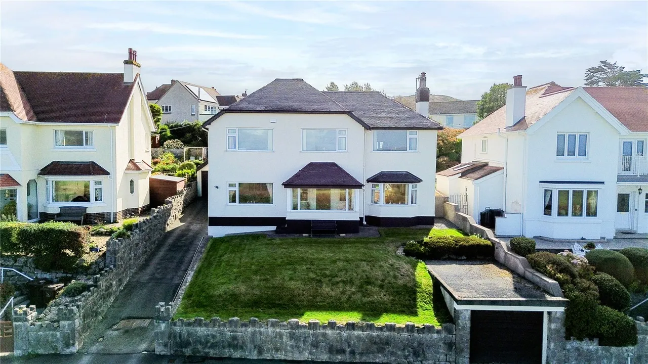 Maesdu Avenue, Llandudno, Conwy, LL30 1NR, photo 34