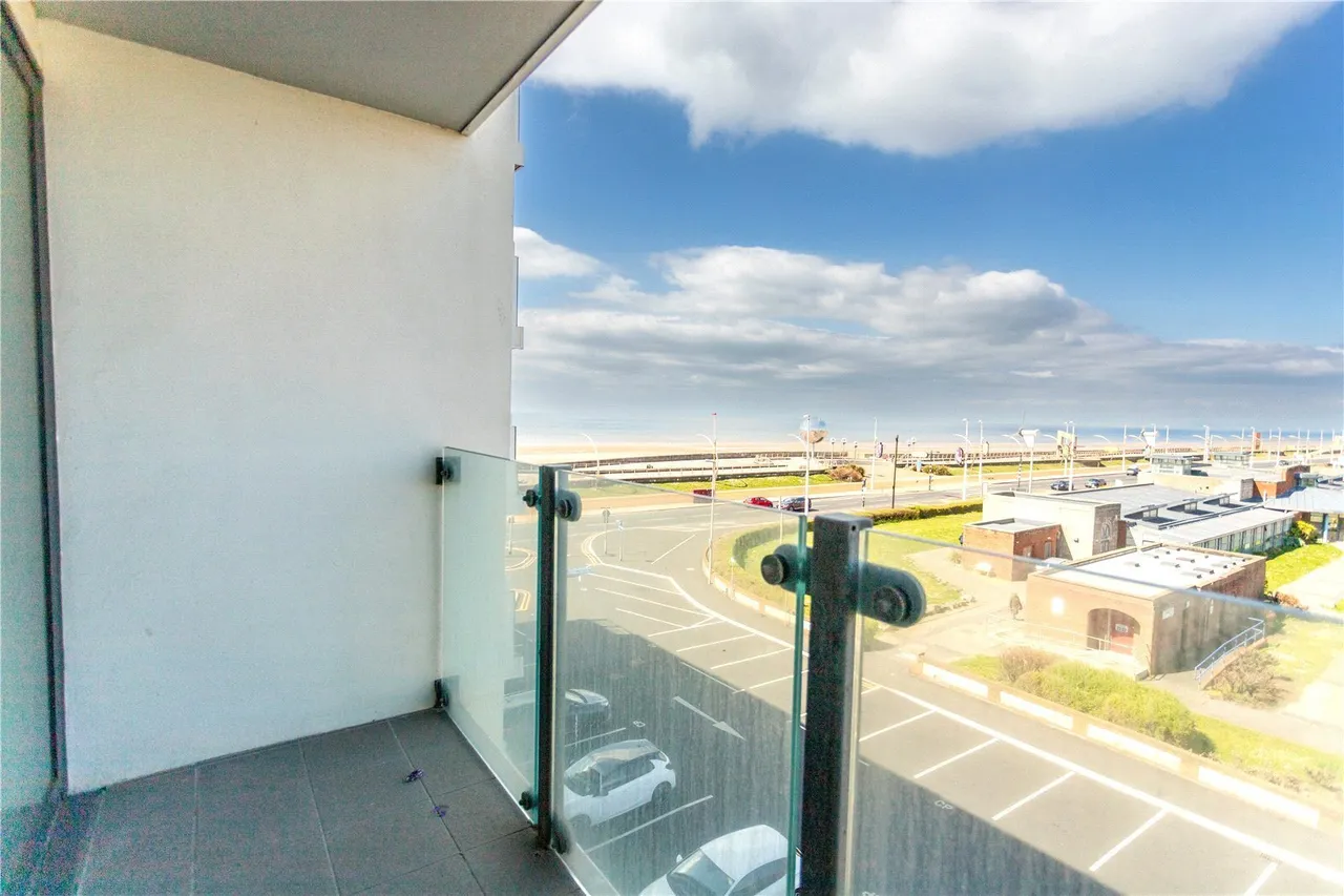 New South Promenade, Blackpool, FY4, photo 8