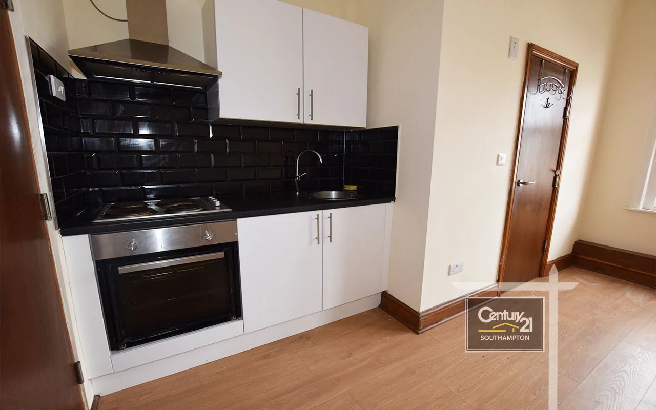 property to rent, Denzil Avenue, Southampton, SO14