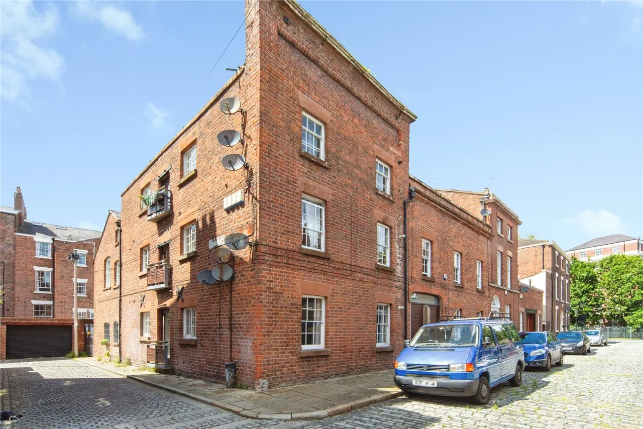 2 bed property for sale, St. Bride Street, Liverpool, L8