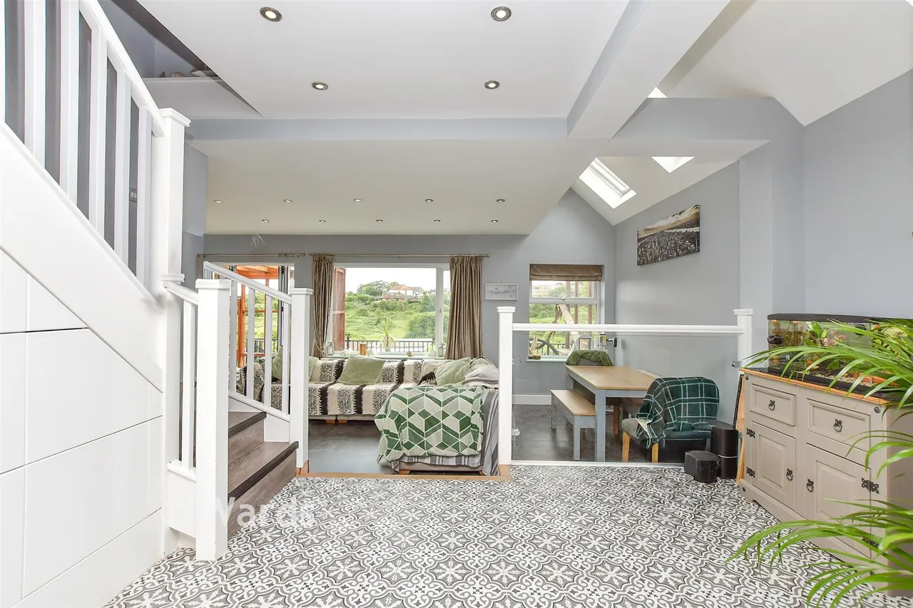 Baldwin Road, Minster-On-Sea, ME12, photo 5