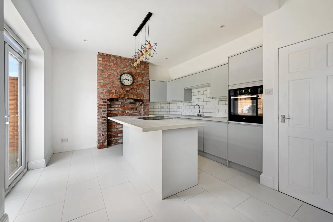 Fleetwood Road North, Thornton-cleveleys, FY5 4BZ, photo 4