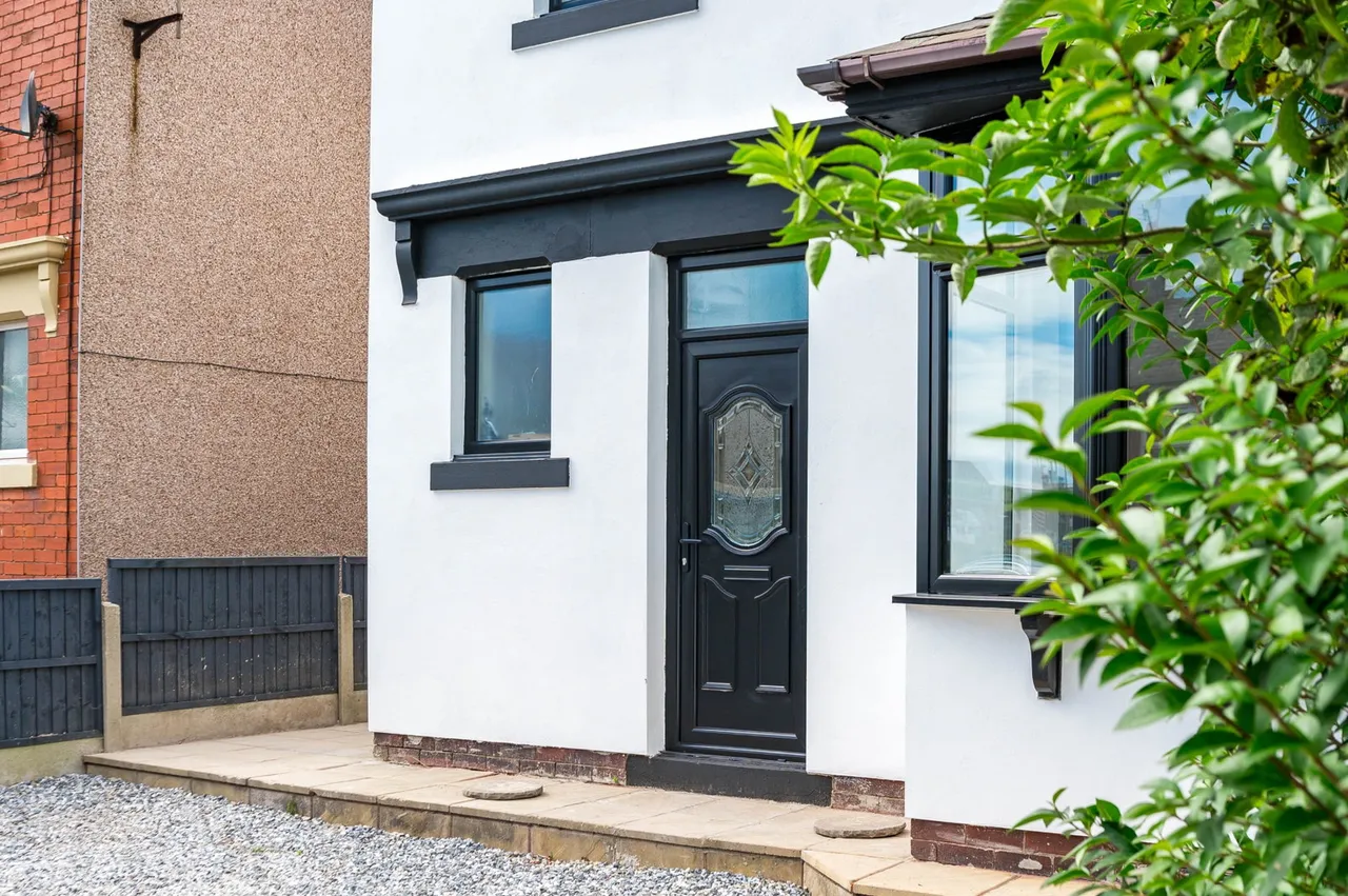 Fleetwood Road North, Thornton-cleveleys, FY5 4BZ, photo 2