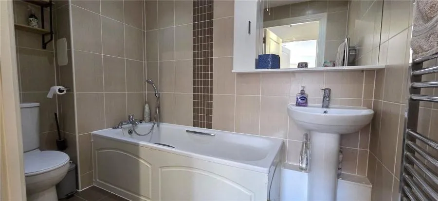 Crouch Gardens, Buntingford, SG9, photo 6