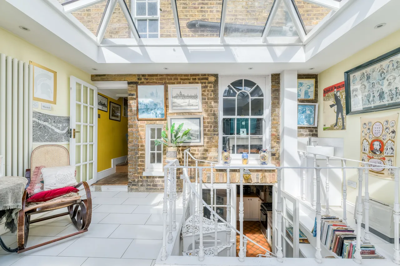 Greenwich South Street, London, SE10, photo 12