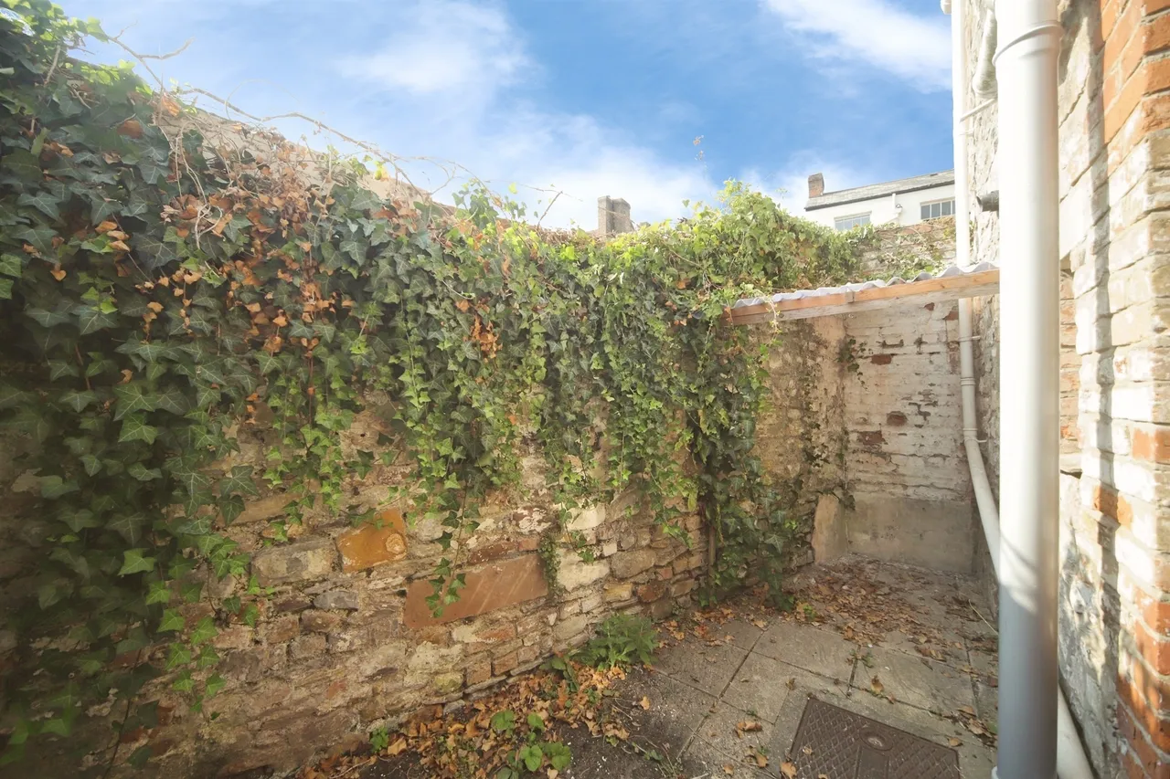 Burton Place, Taunton, TA1, photo 15