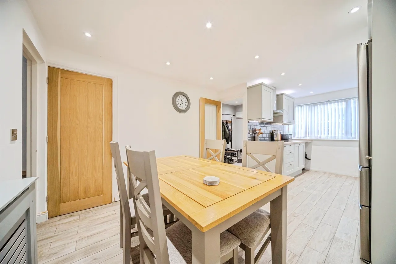 Sunningdale Way, Bletchley, MK3, photo 7