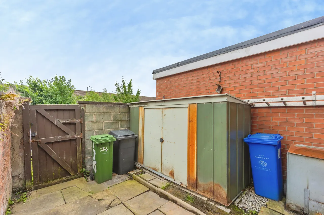 Kings Road, Ashton-Under-Lyne, OL6, photo 18