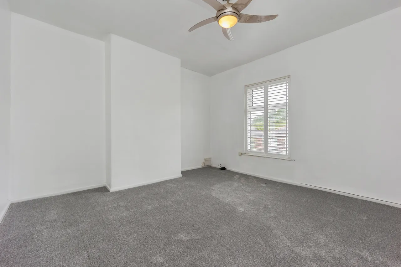 Kings Road, Ashton-Under-Lyne, OL6, photo 9