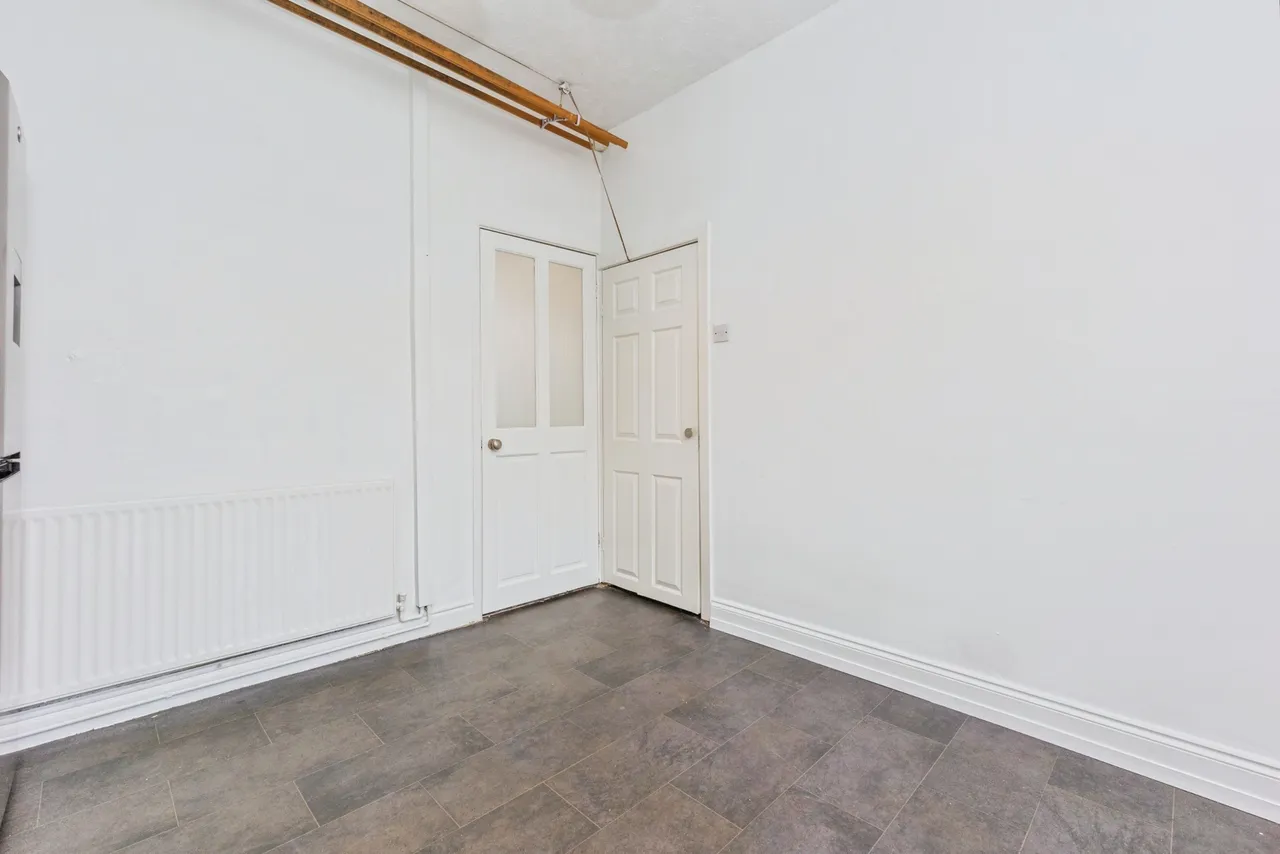 Kings Road, Ashton-Under-Lyne, OL6, photo 8