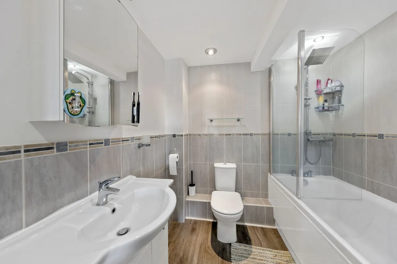 Newsholme Close, Culcheth, Warrington, Warrington, WA3 5DE, photo 4