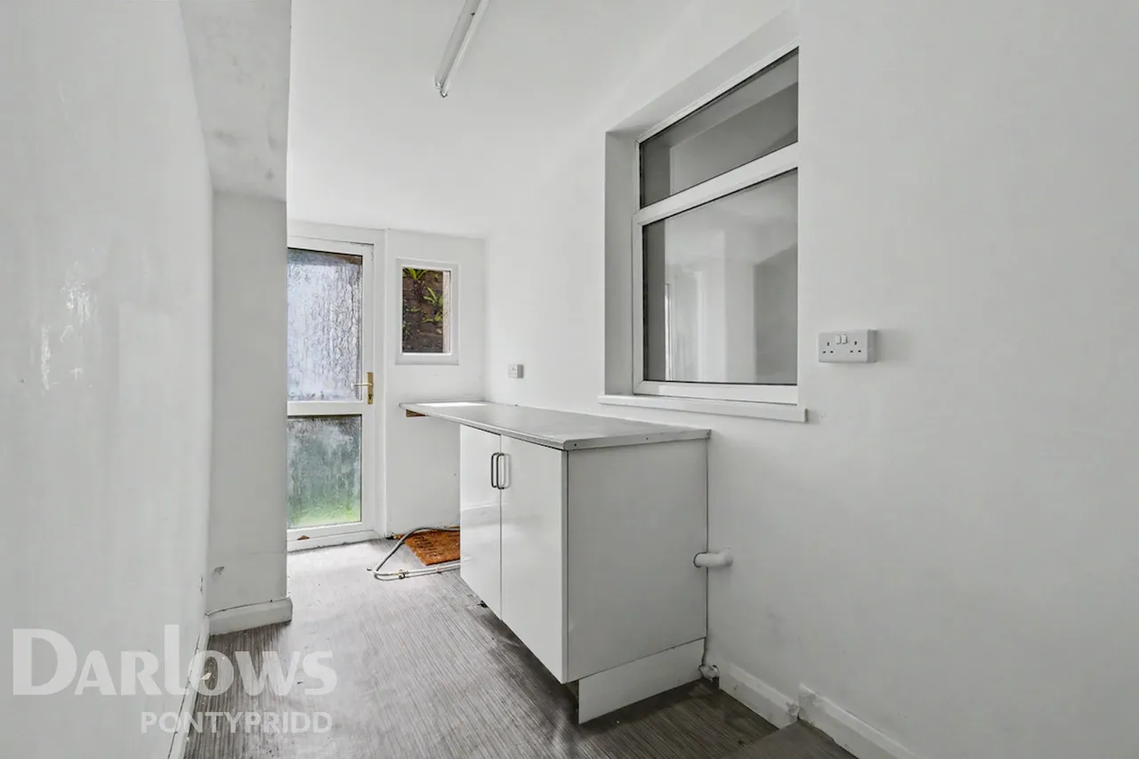 Danylan Road, Pontypridd, photo 8