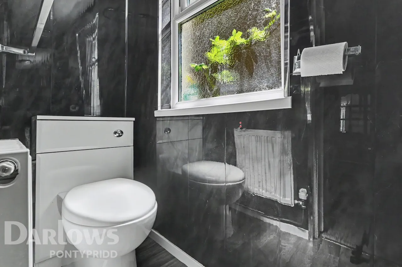 Danylan Road, Pontypridd, photo 9