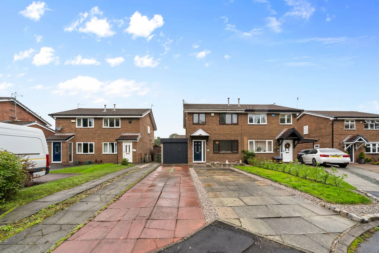 3 bed house for sale, Keyes Close, Birchwood, WA3