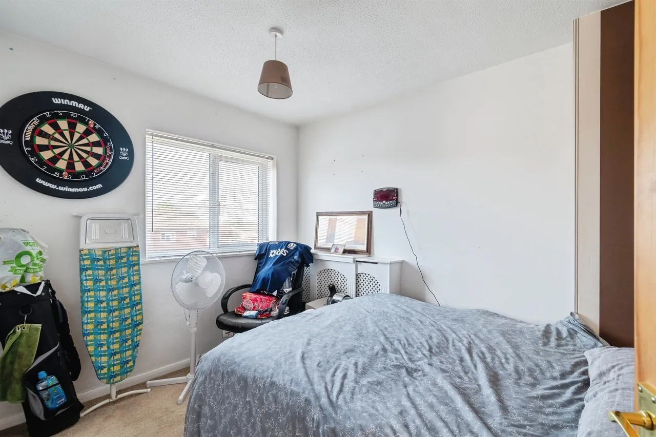 Malvern Close, Melksham, SN12, photo 10