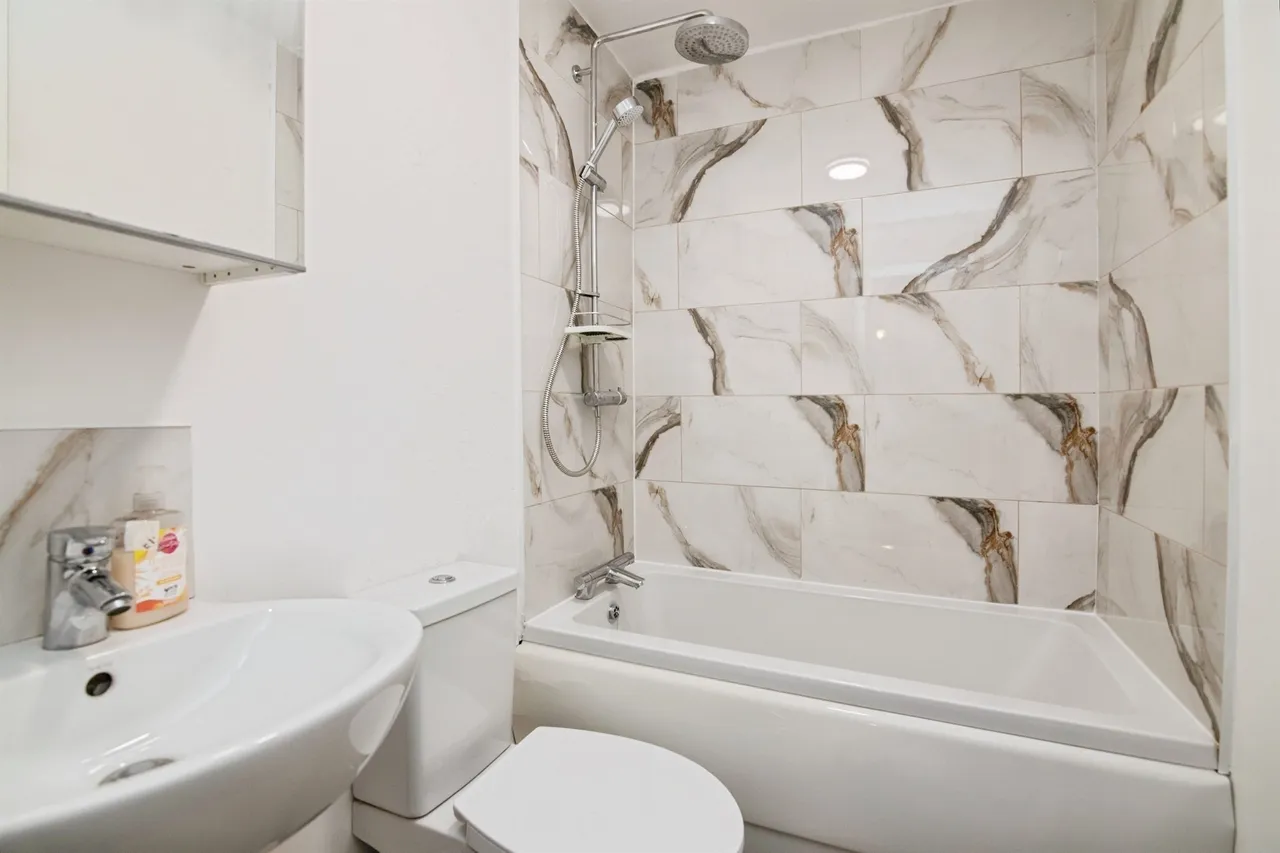 Windmill Lane, Smethwick, B66, photo 7