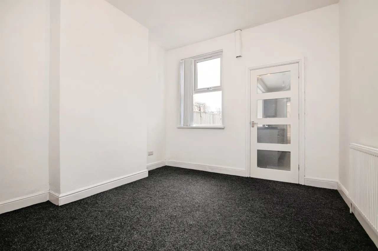 Windmill Lane, Smethwick, B66, photo 2