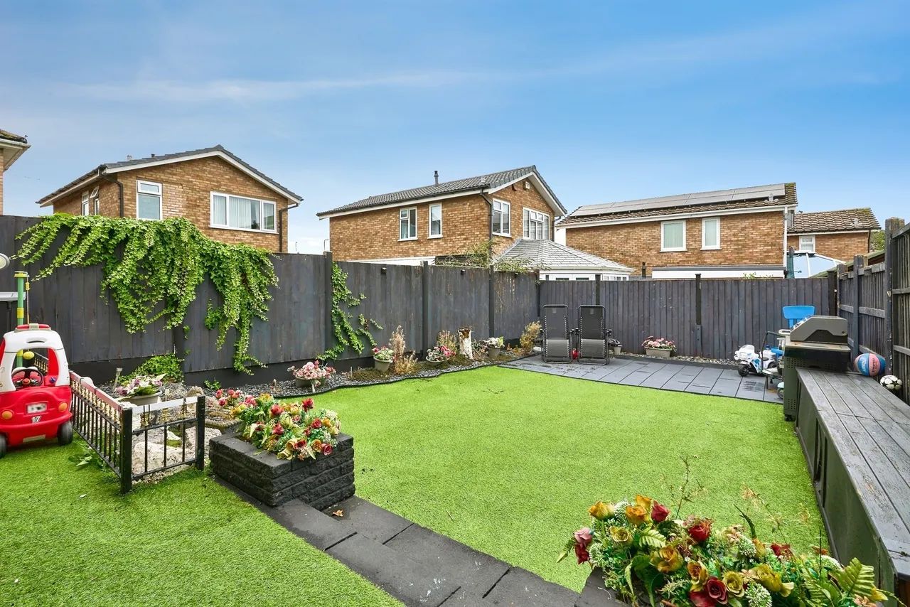 Myrtle Terrace, Tipton, DY4, photo 3