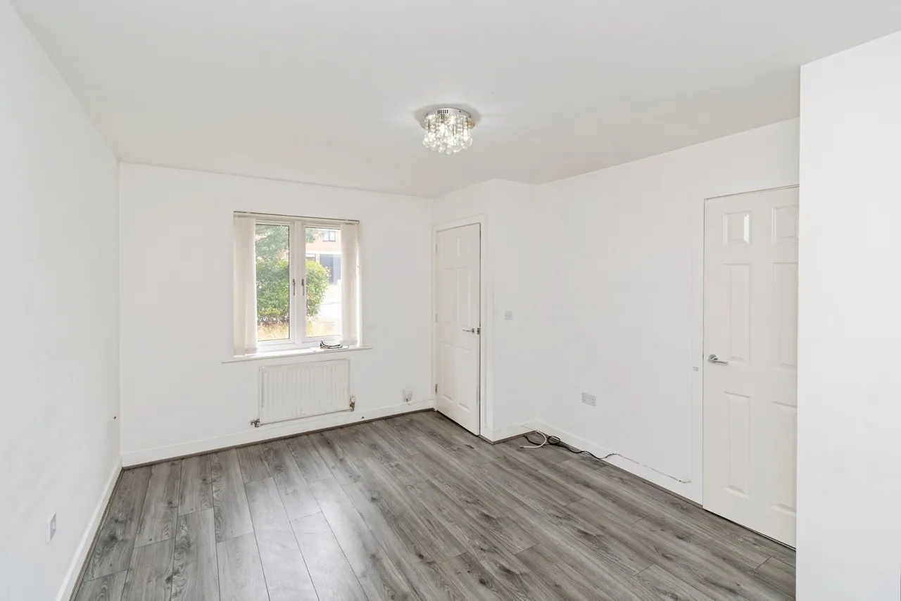 Goscote Lane, Walsall, West Midlands, WS3, photo 5