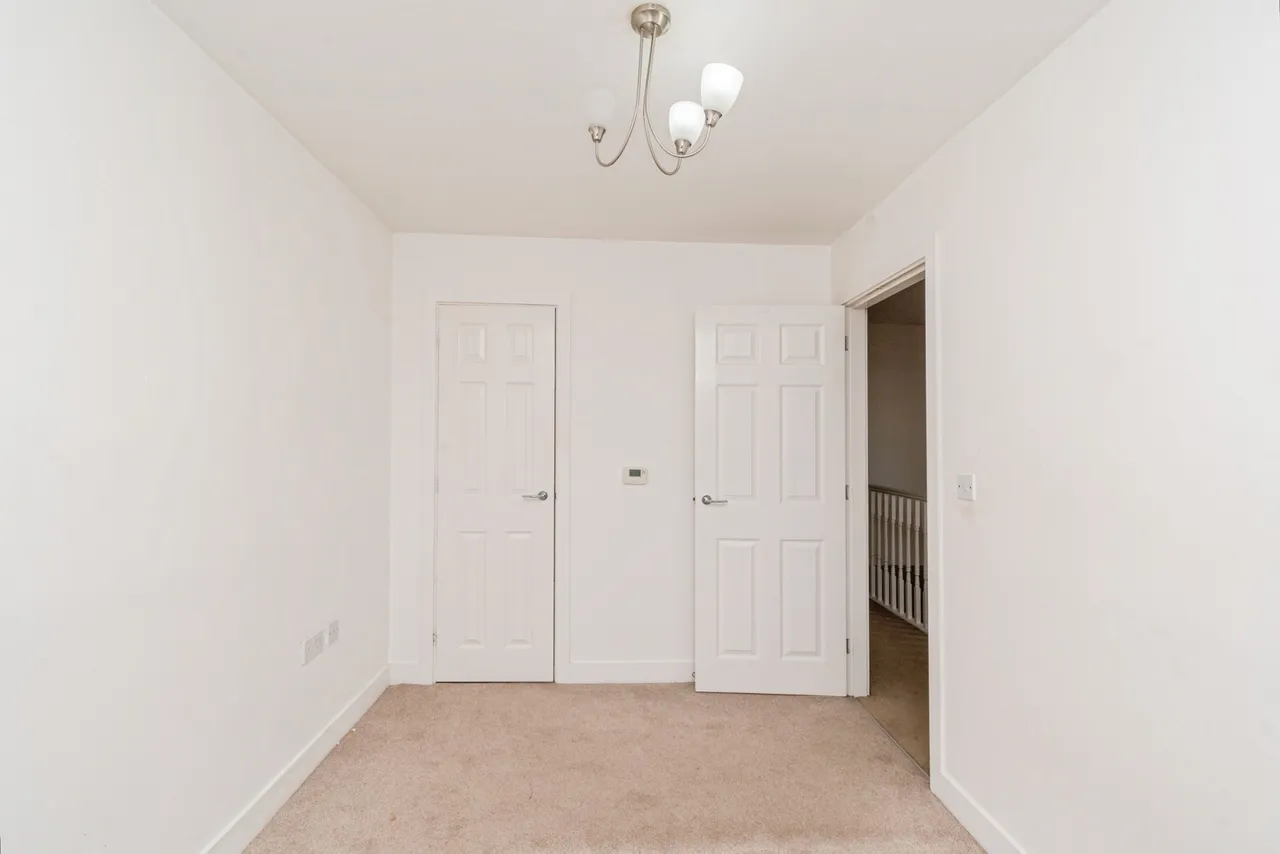 Goscote Lane, Walsall, West Midlands, WS3, photo 9