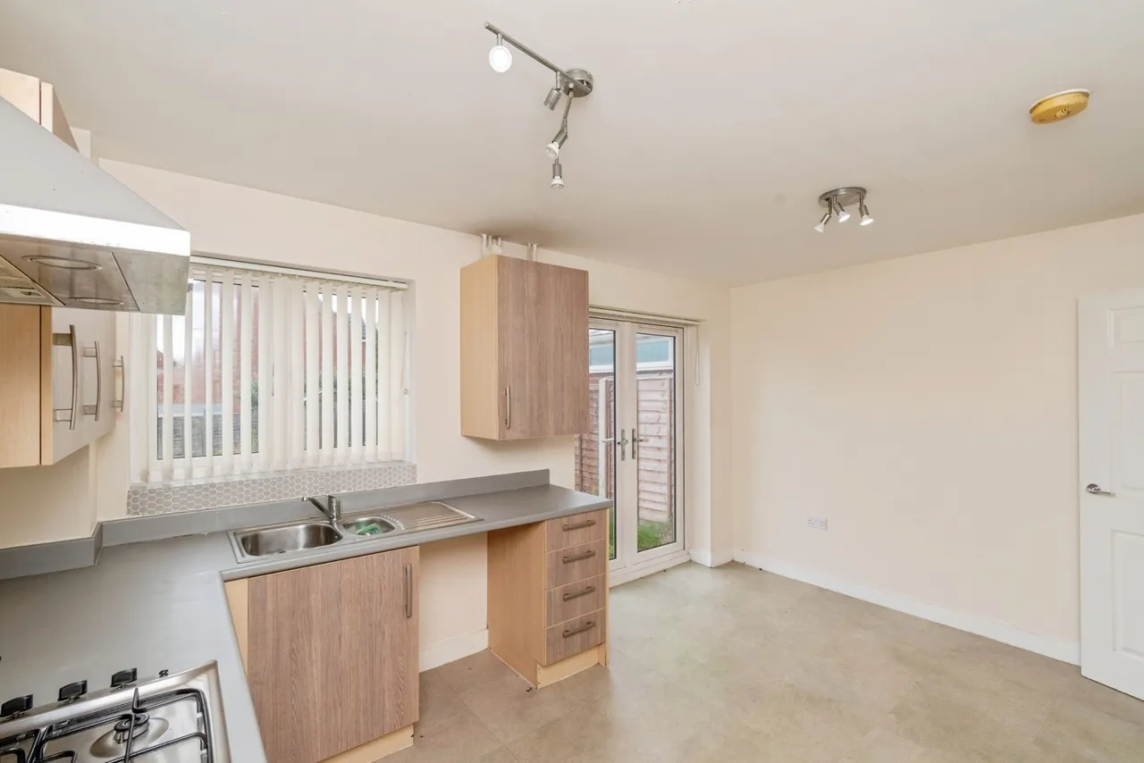 Goscote Lane, Walsall, West Midlands, WS3, photo 13