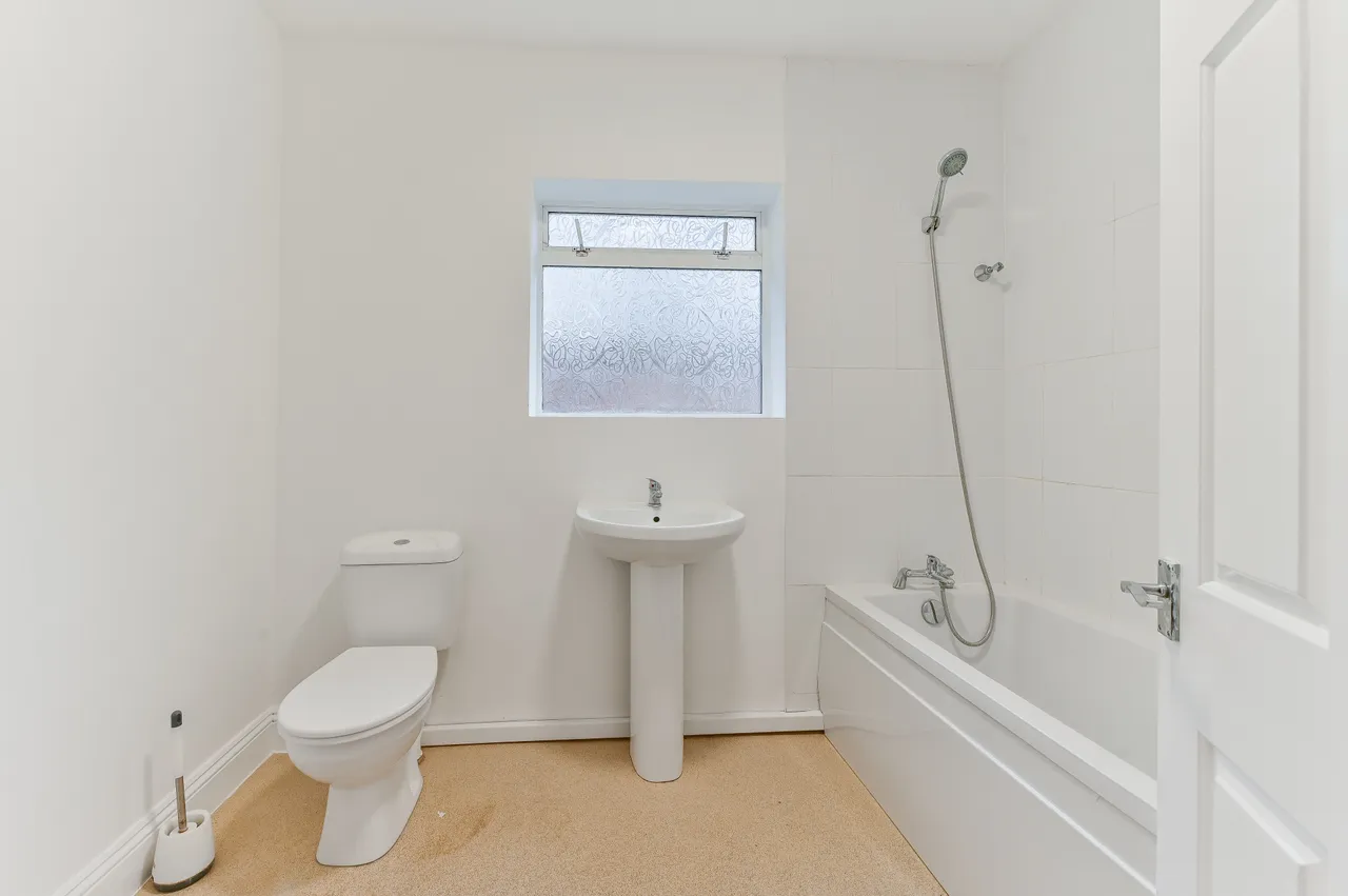 Purley, CR8, photo 10
