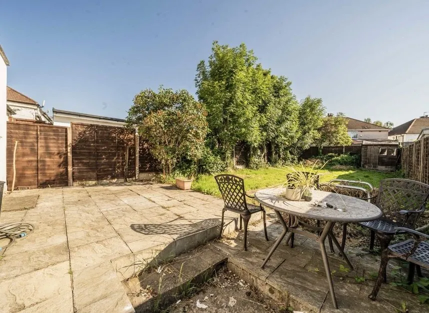 Dallas Road, Hendon, NW4, photo 10