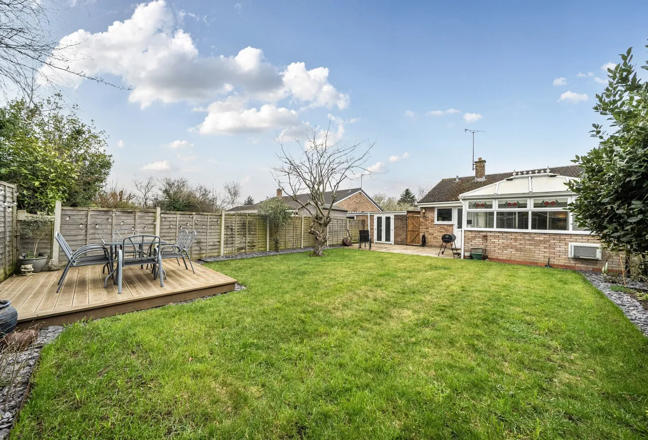 Gilder Road, Gloucestershire, Bishops Cleeve, GL52 8AY, photo 4