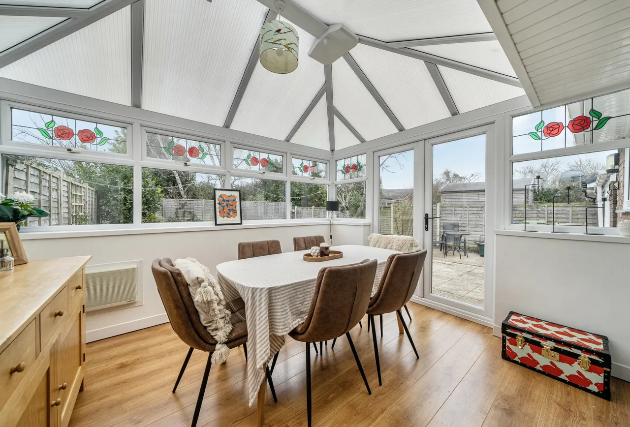 Gilder Road, Gloucestershire, Bishops Cleeve, GL52 8AY, photo 5